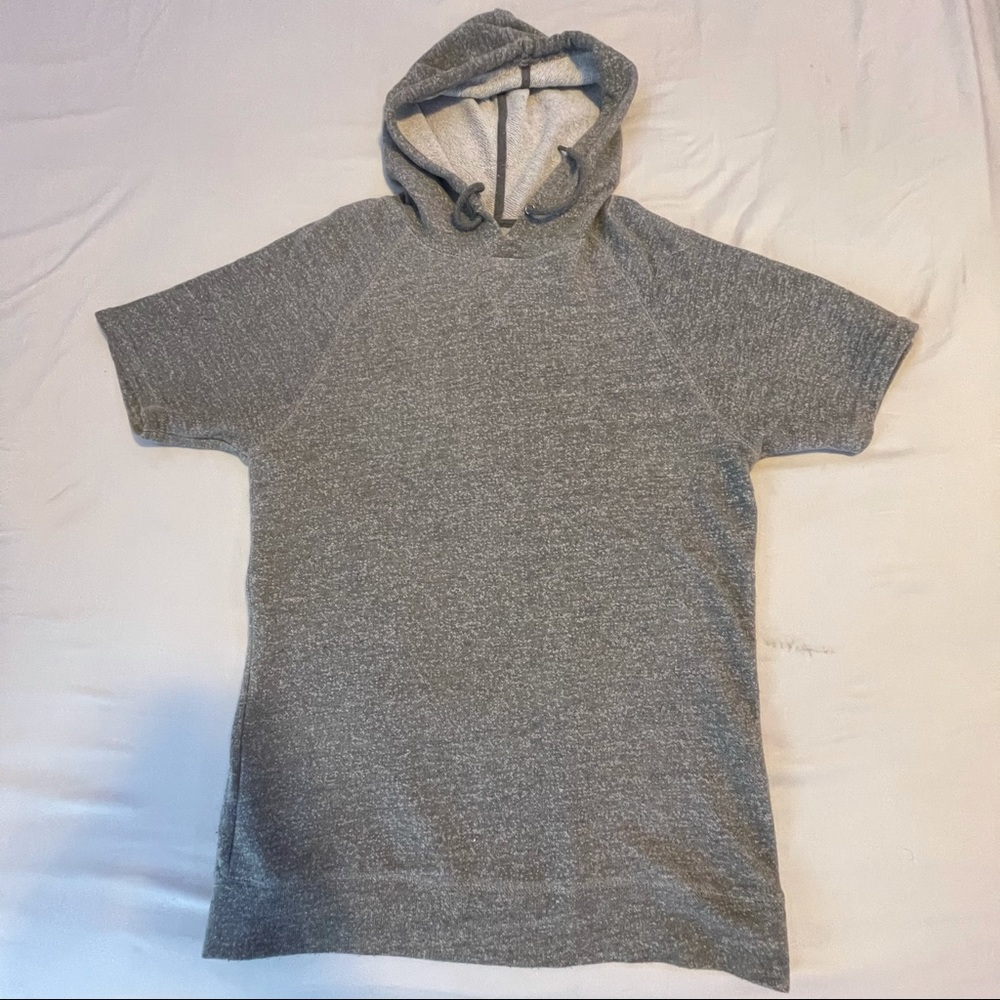 Wolf Short Sleeve hoodie